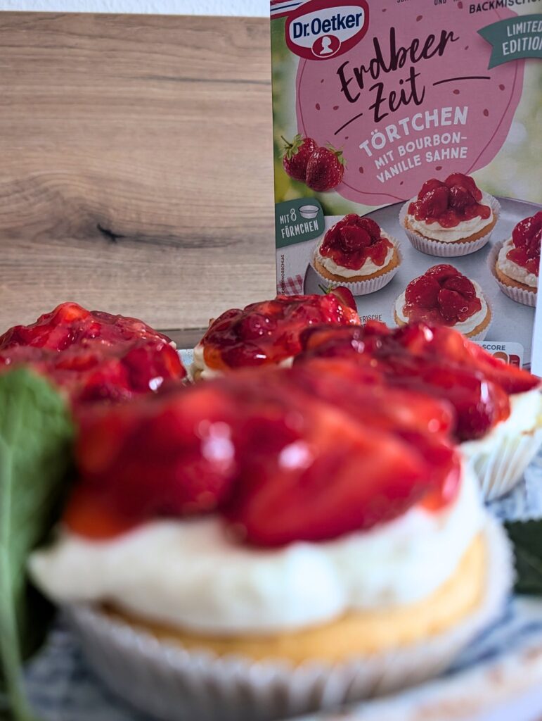Produkttest Erdbeerzeit-Törtchen von Dr.Oetker